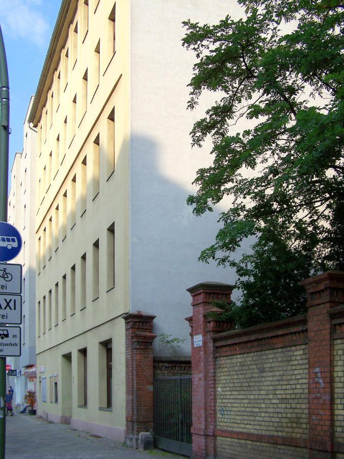 Courtyard Apartment Berlin Eksteriør billede